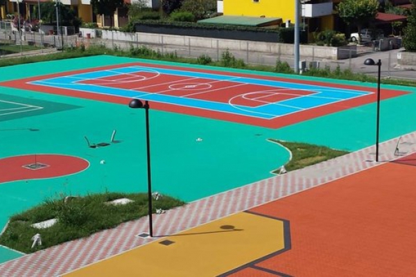 asfalto stampato colorato campo sportivo 2